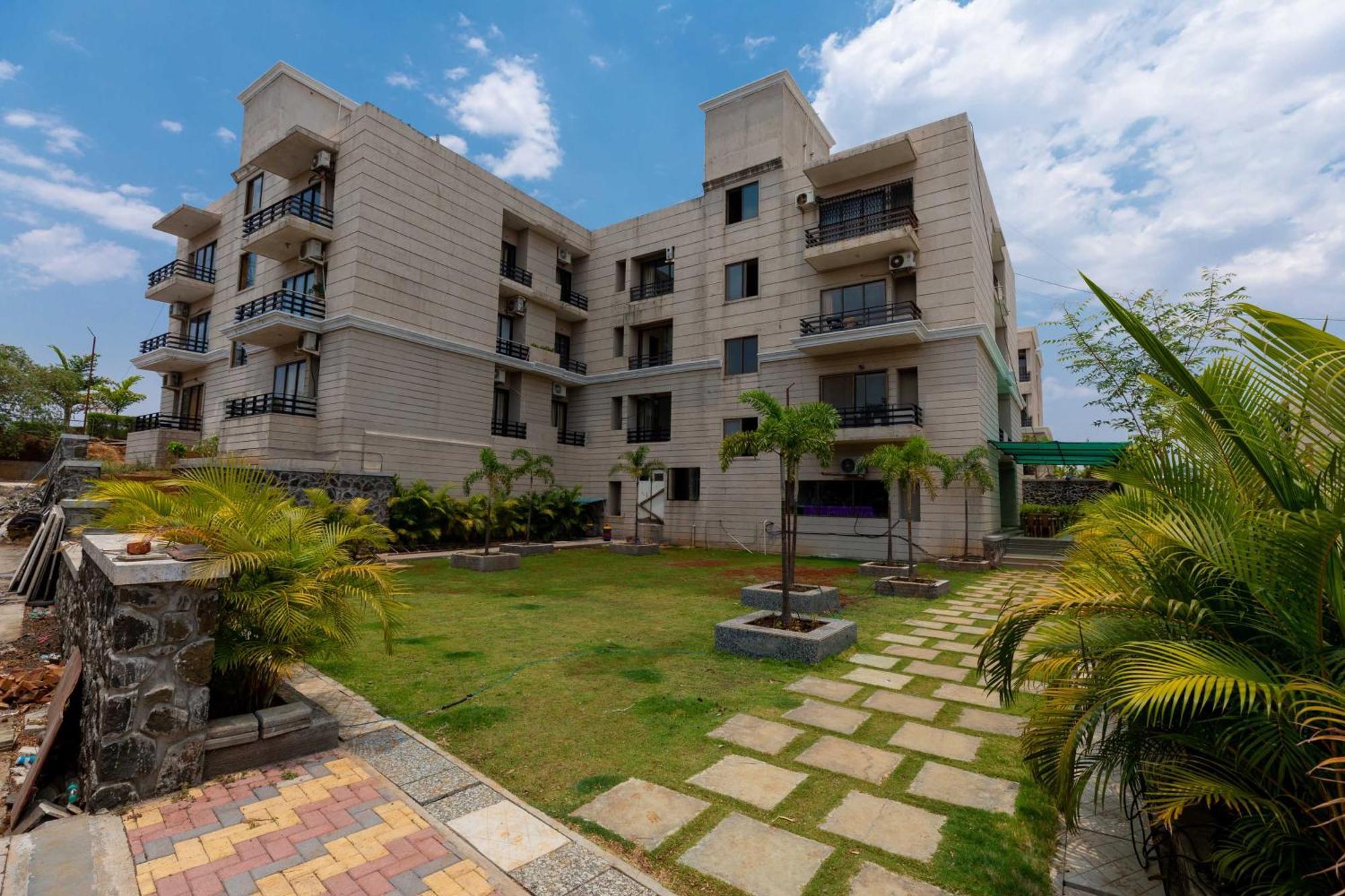 Vivaant Retreat And Conventions Hotel Igatpuri Exterior foto