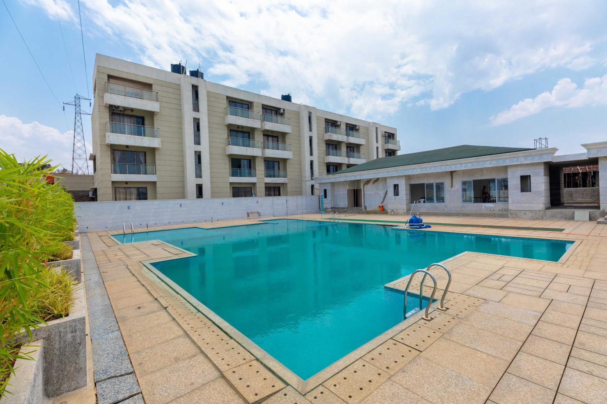 Vivaant Retreat And Conventions Hotel Igatpuri Exterior foto