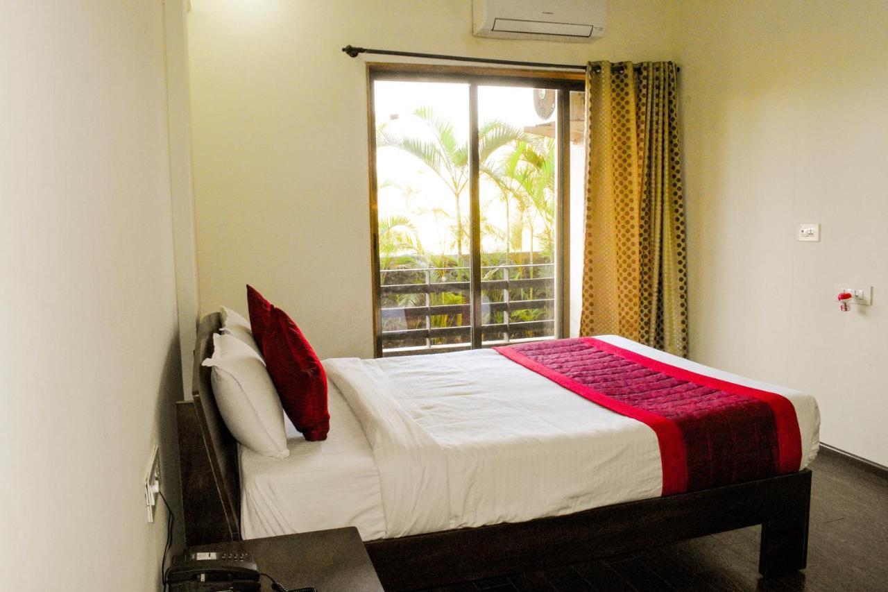 Vivaant Retreat And Conventions Hotel Igatpuri Exterior foto